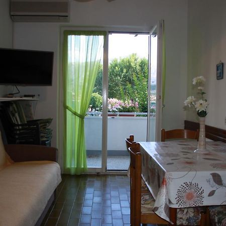 Mediterranean Oasis Apartments Baška Extérieur photo
